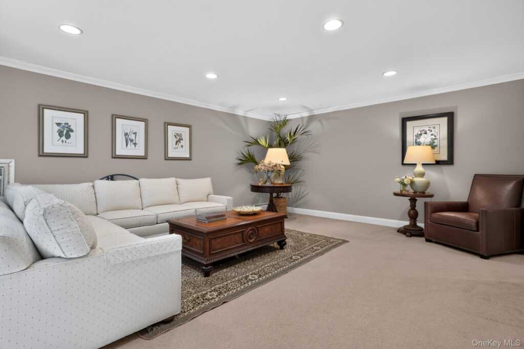 10 Copeland Drive, Suffern, NY 10901 - Photo 11 of 32