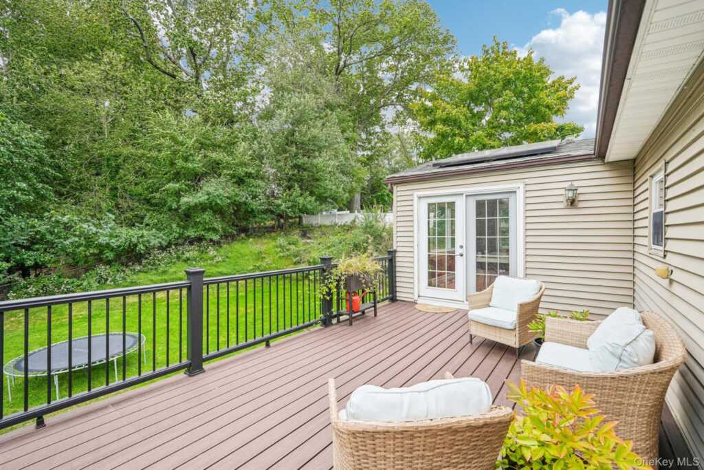 136 Orchid Drive, Pearl River, NY 10965 - Photo 30 of 43