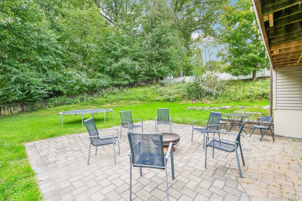 136 Orchid Drive, Pearl River, NY 10965 - Photo 35 of 43