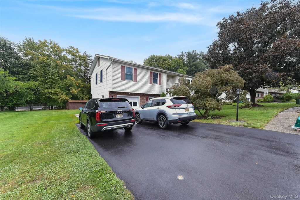 96 Lake Nanuet, Nanuet, NY 10954 - Photo 48 of 49