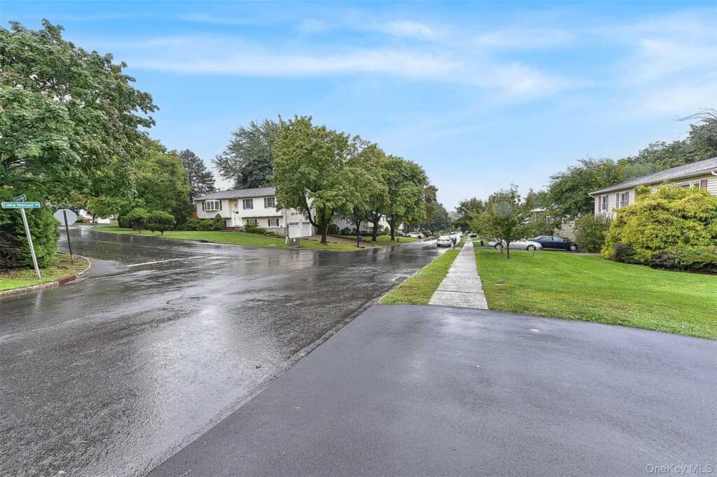 96 Lake Nanuet, Nanuet, NY 10954 - Photo 49 of 49