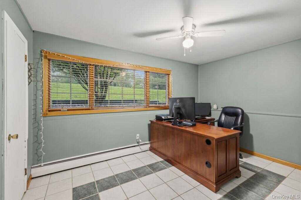5 Newport Court, Suffern, NY 10901 - Photo 24 of 33