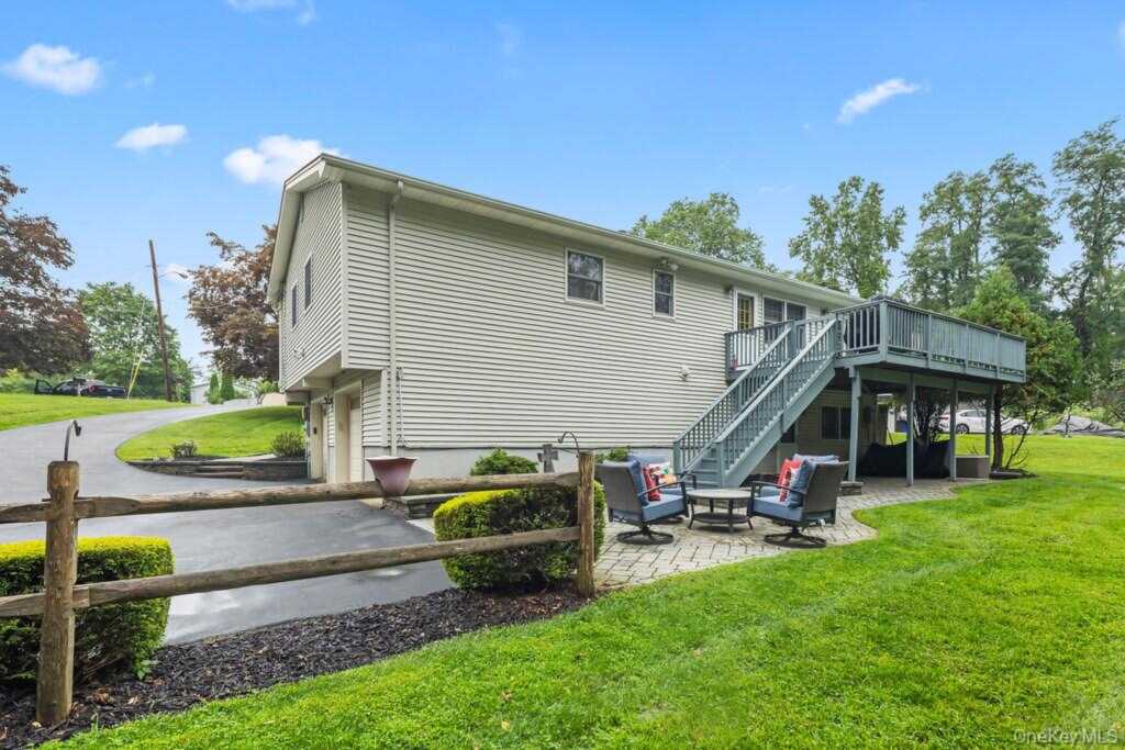5 Newport Court, Suffern, NY 10901 - Photo 31 of 33