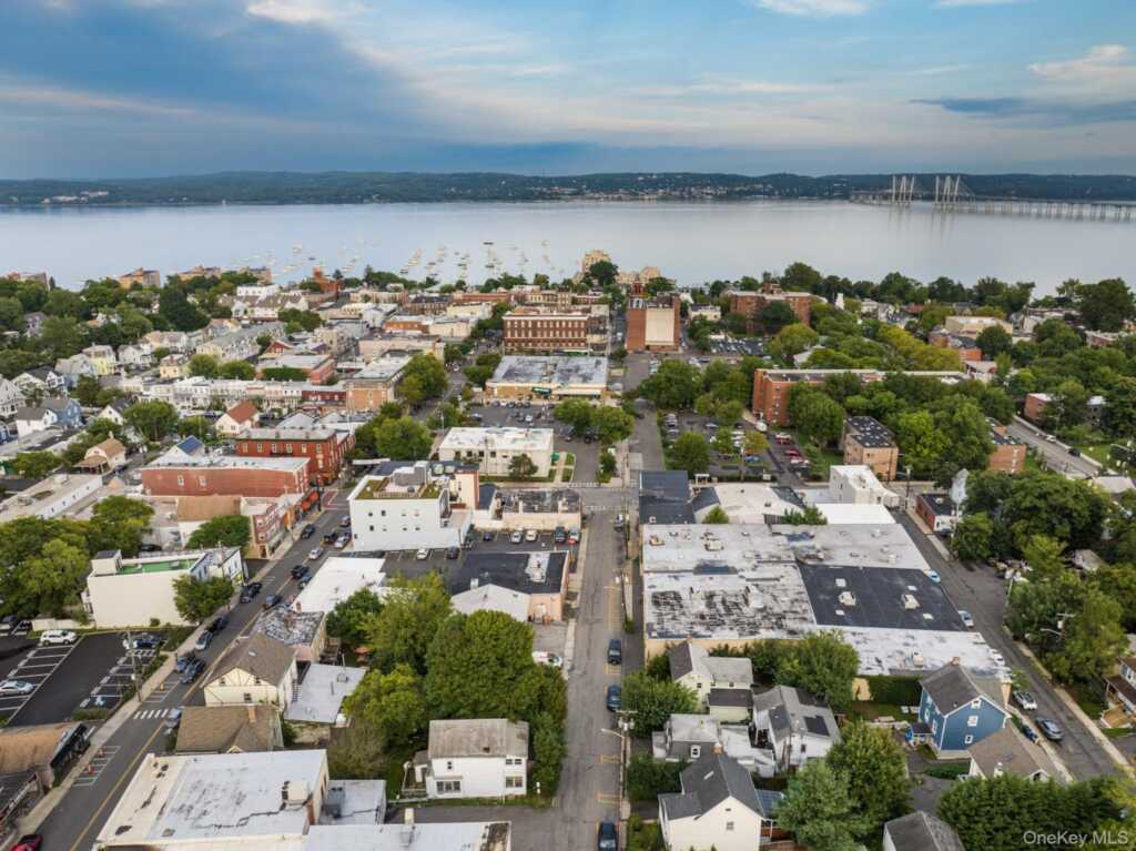 160 Burd Street, Nyack, NY 10960 - Photo 2 of 8