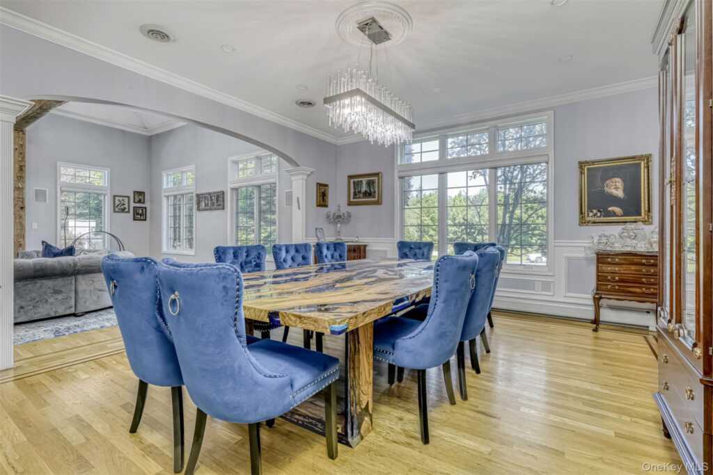10 Cobblestone Farm Court, Suffern, NY 10901 - Photo 12 of 37