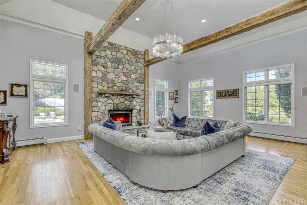 10 Cobblestone Farm Court, Suffern, NY 10901 - Photo 13 of 37