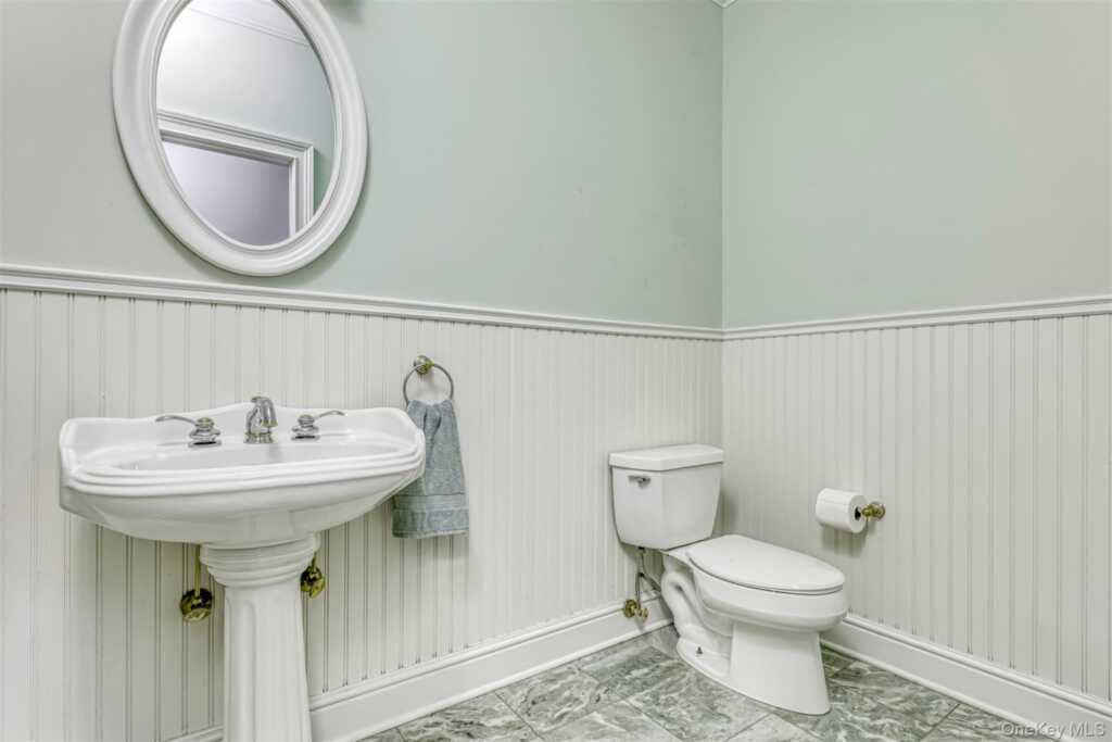 10 Cobblestone Farm Court, Suffern, NY 10901 - Photo 22 of 37