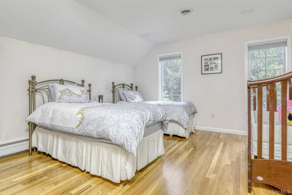 10 Cobblestone Farm Court, Suffern, NY 10901 - Photo 24 of 37