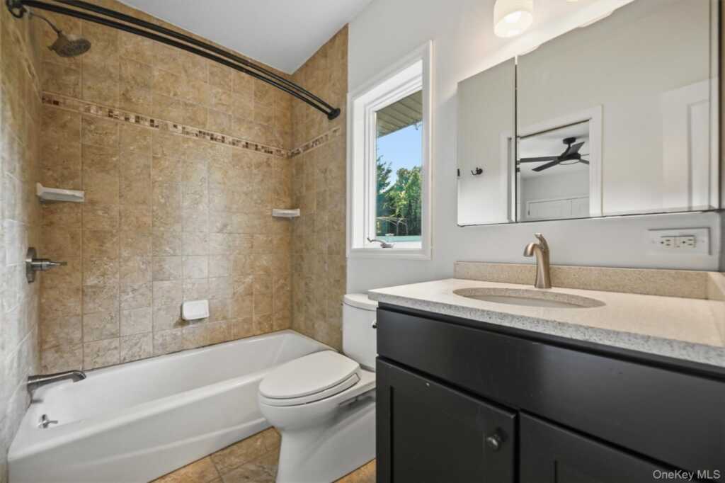7 Atlantic Avenue, Nanuet, NY 10954 - Photo 16 of 27