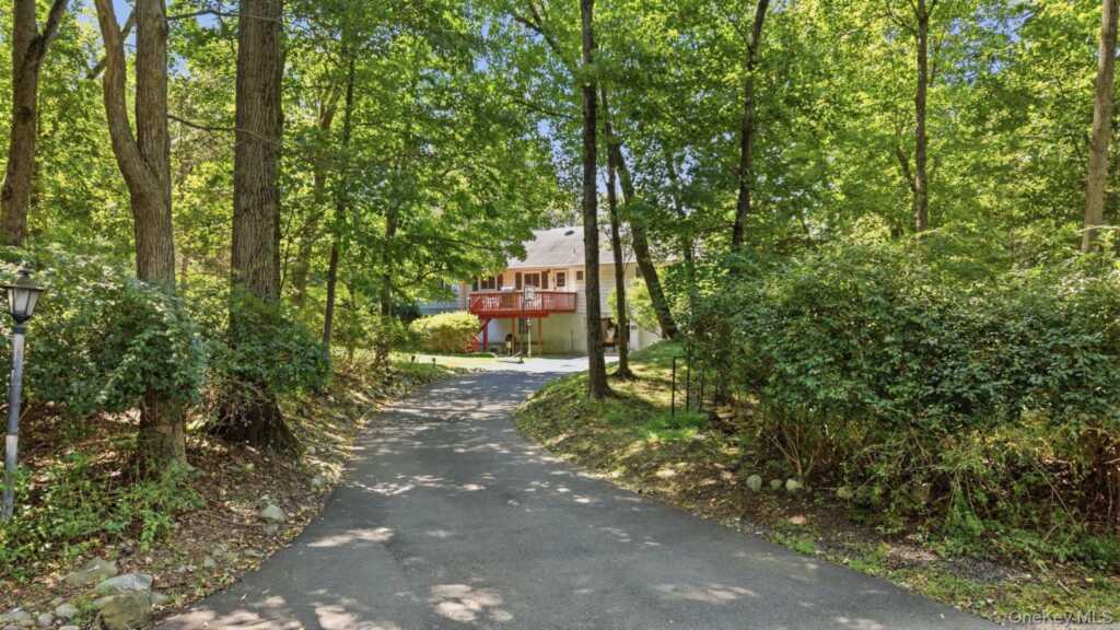5 River Road, Suffern, NY 10901 - Photo 20 of 25