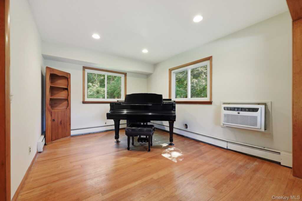 5 River Road, Suffern, NY 10901 - Photo 5 of 25