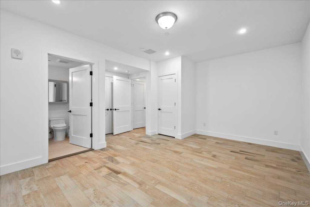 422 E Boston Post Road, Unit #101, Rye, NY 10543 - Photo 17 of 24