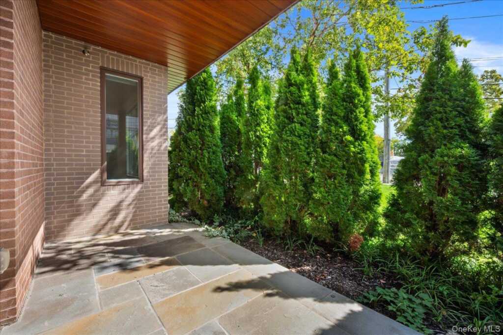 422 E Boston Post Road, Unit #101, Rye, NY 10543 - Photo 21 of 24