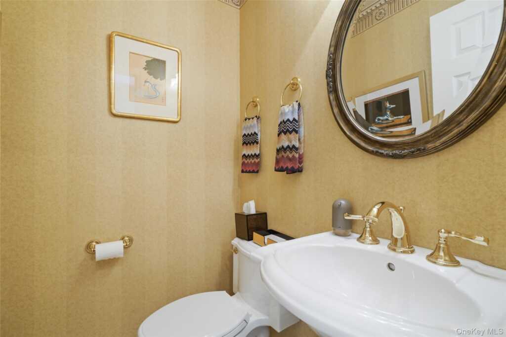 2 Magnolia Drive, Rye, NY 10573 - Photo 14 of 35