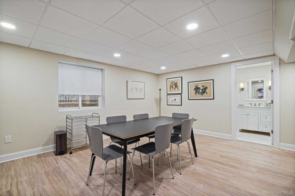 2 Magnolia Drive, Rye, NY 10573 - Photo 25 of 35