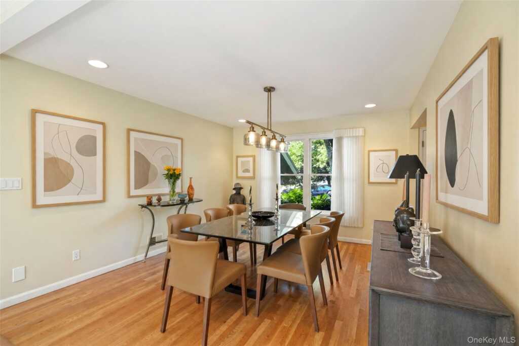2 Magnolia Drive, Rye, NY 10573 - Photo 7 of 35