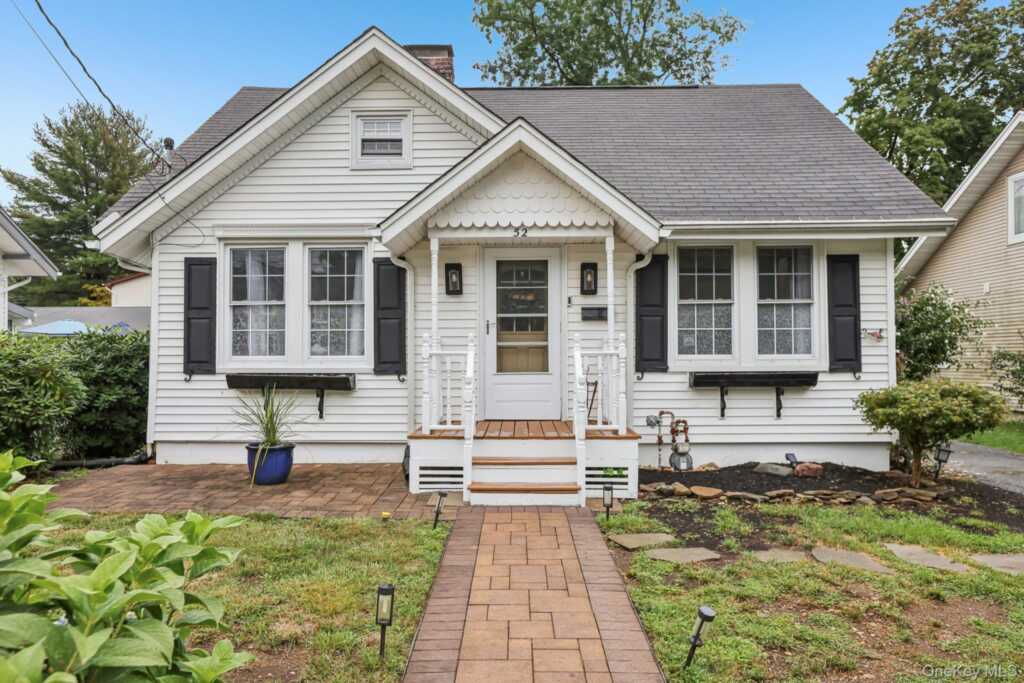 52 Prairie Avenue, Suffern, NY 10901