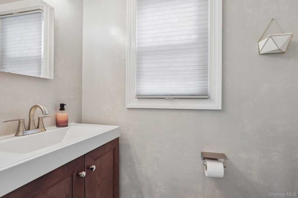 7 Center Street, Unit #A, Suffern, NY 10901 - Photo 11 of 30