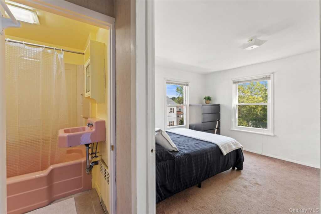 9 School Street, White Plains, NY 10606 - Photo 11 of 20