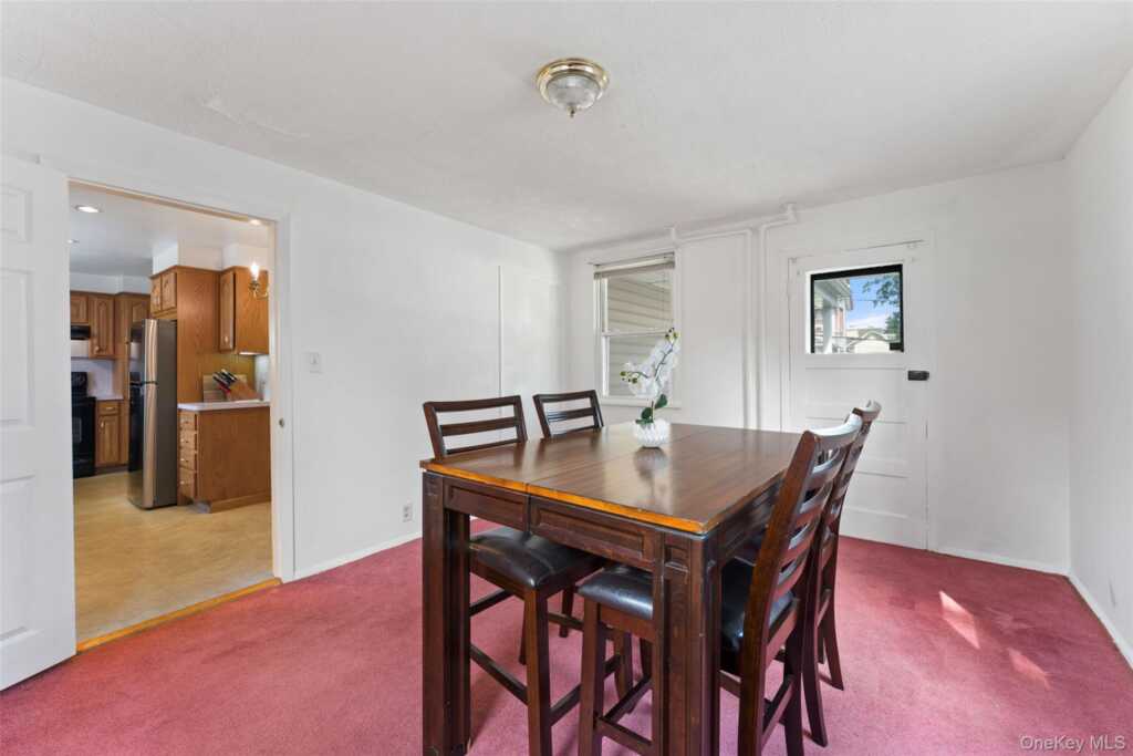 9 School Street, White Plains, NY 10606 - Photo 7 of 20