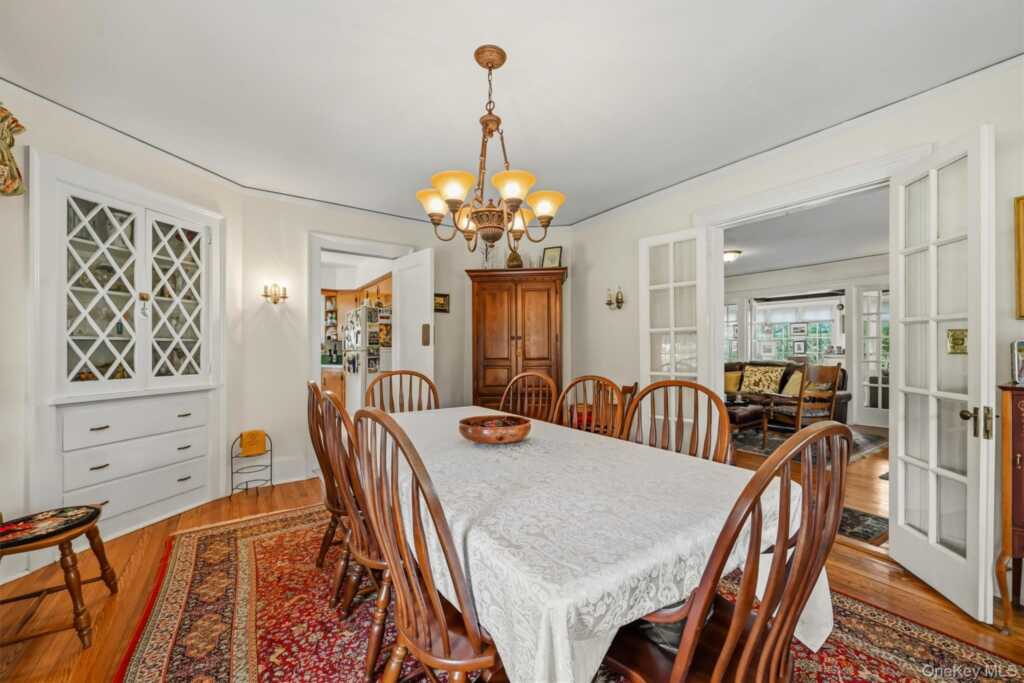 61 E Maple Avenue, Suffern, NY 10901 - Photo 20 of 50