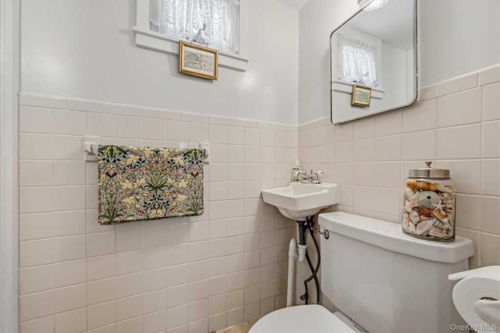 61 E Maple Avenue, Suffern, NY 10901 - Photo 29 of 50