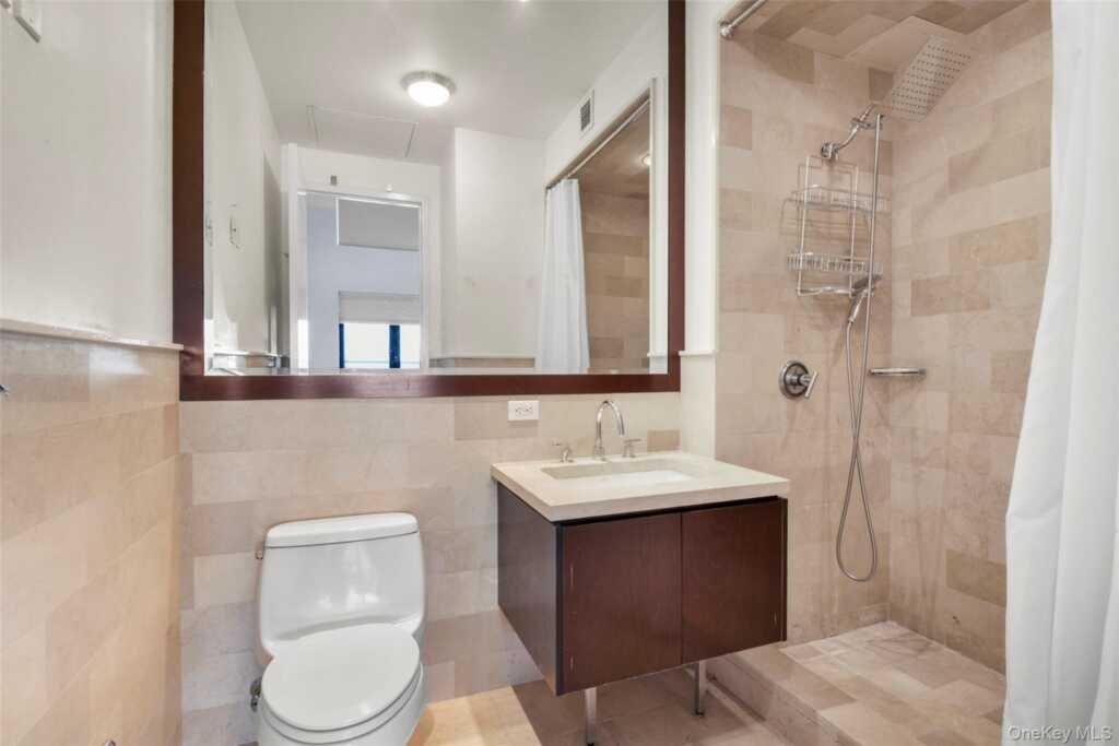 25 Leroy Place, Unit #PH7, New Rochelle, NY 10805 - Photo 20 of 29