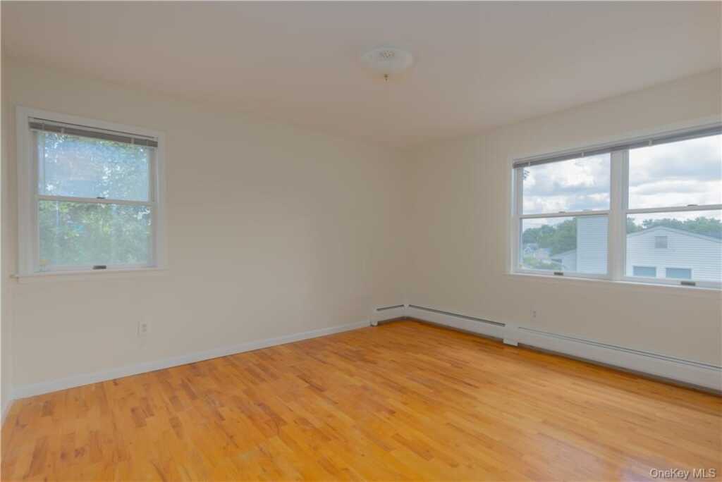 20 Madison Court, Stony Point, NY 10980 - Photo 17 of 35