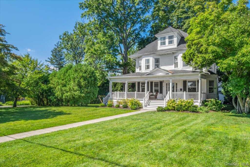 80 Argyll Avenue, New Rochelle, NY 10804 - Photo 2 of 43