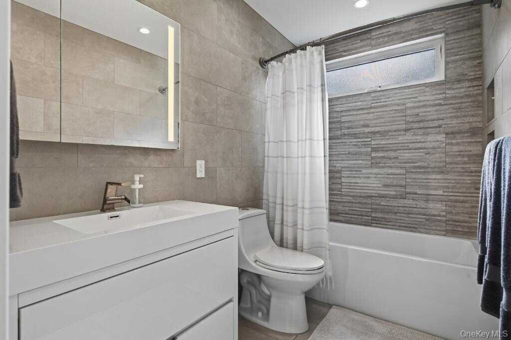 20 5th Street, New Rochelle, NY 10801 - Photo 21 of 35