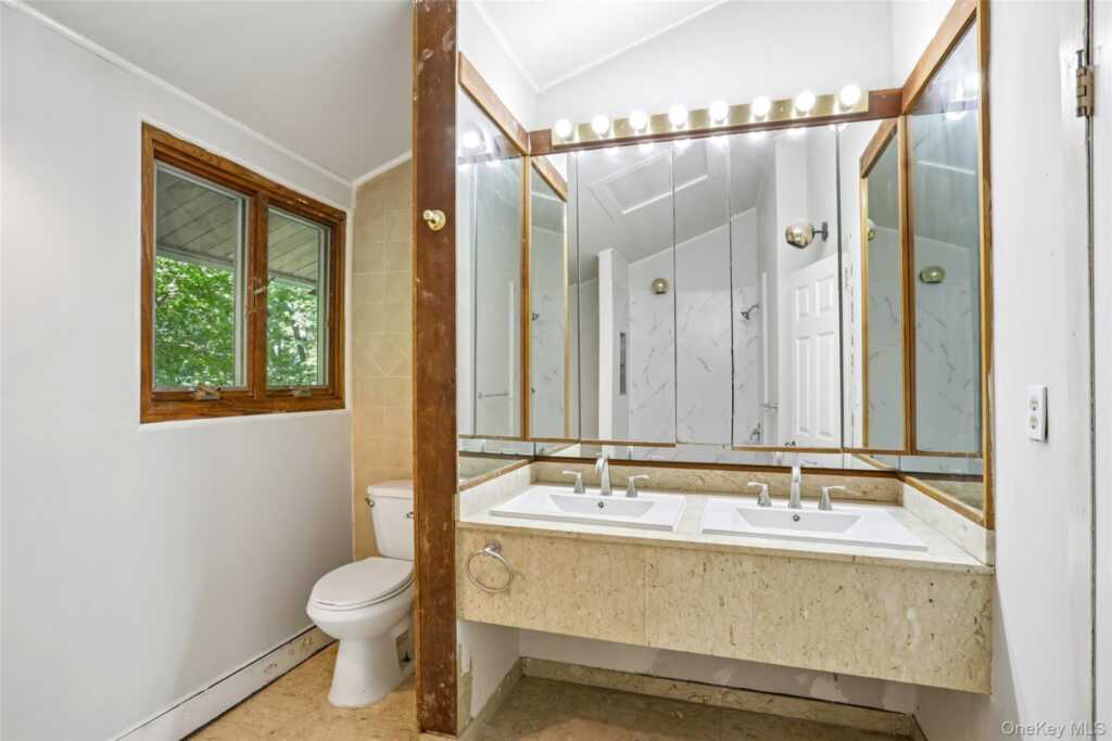 951 Haverstraw Road, Suffern, NY 10901 - Photo 17 of 29