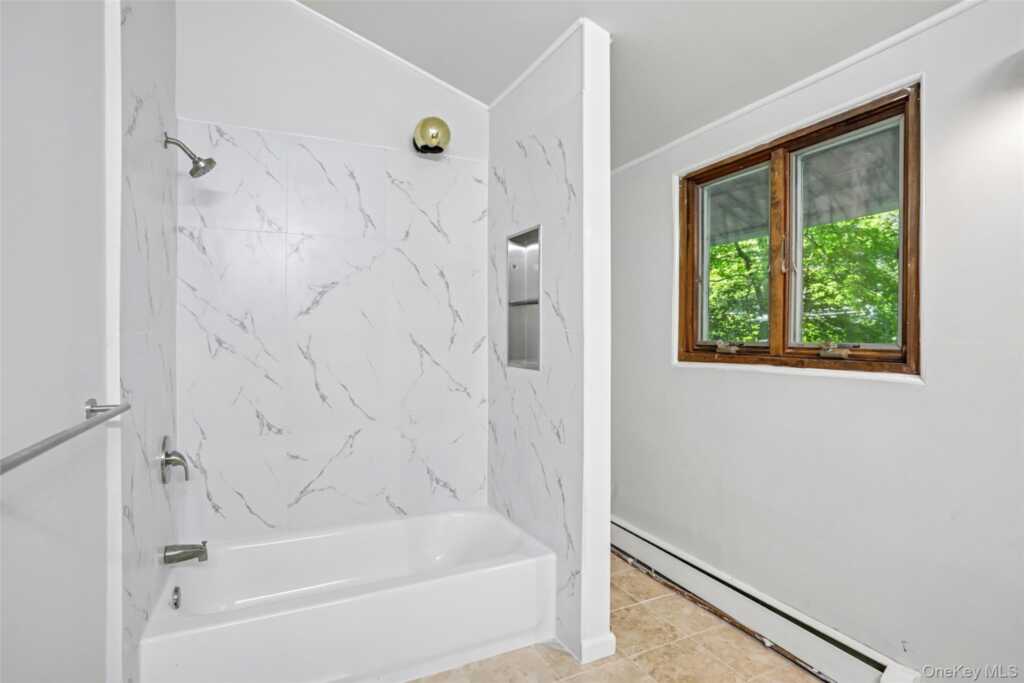 951 Haverstraw Road, Suffern, NY 10901 - Photo 18 of 29