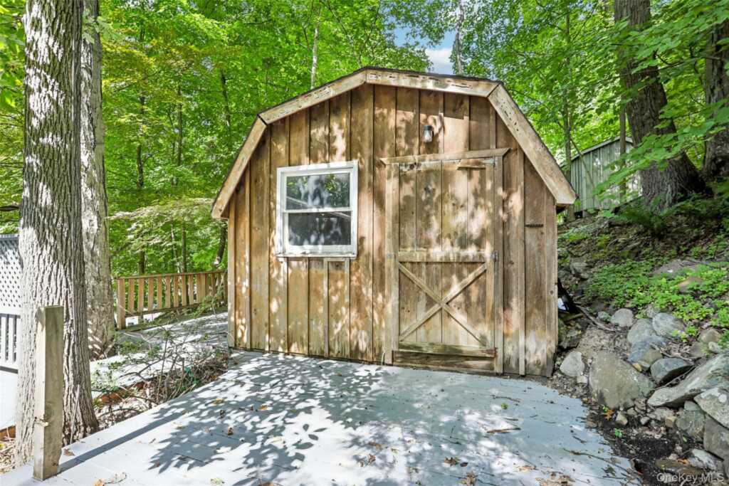 951 Haverstraw Road, Suffern, NY 10901 - Photo 29 of 29