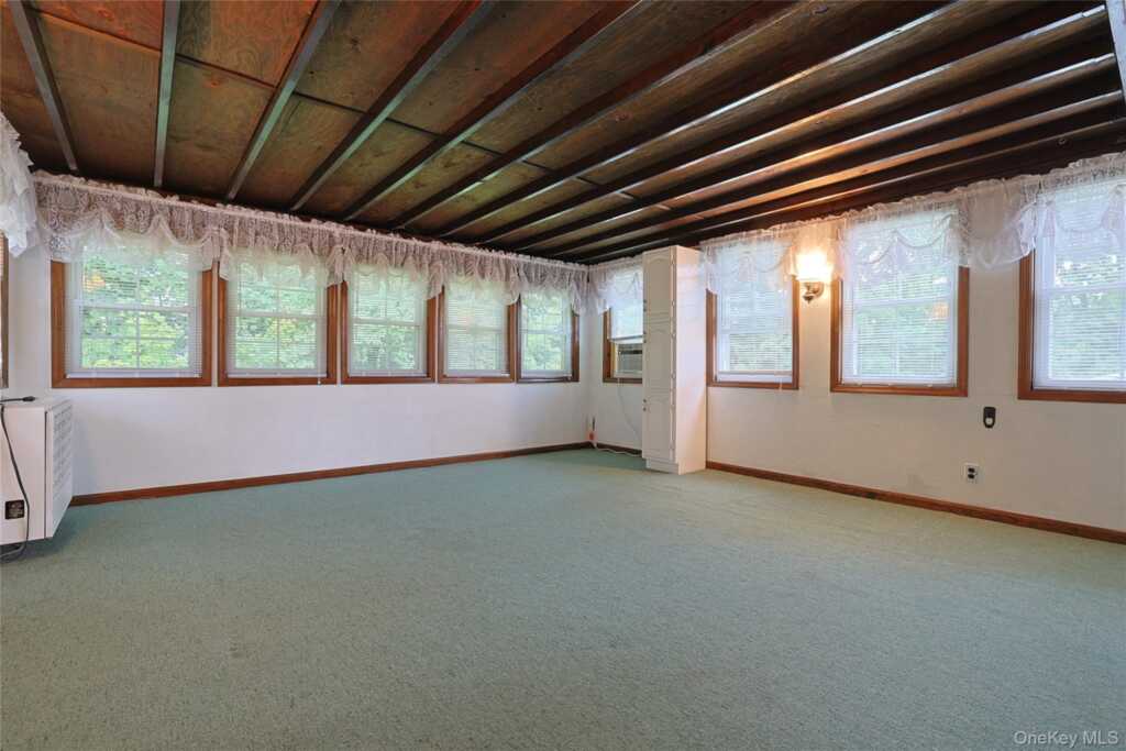 60 Gerardine Place, New City, NY 10956 - Photo 17 of 34