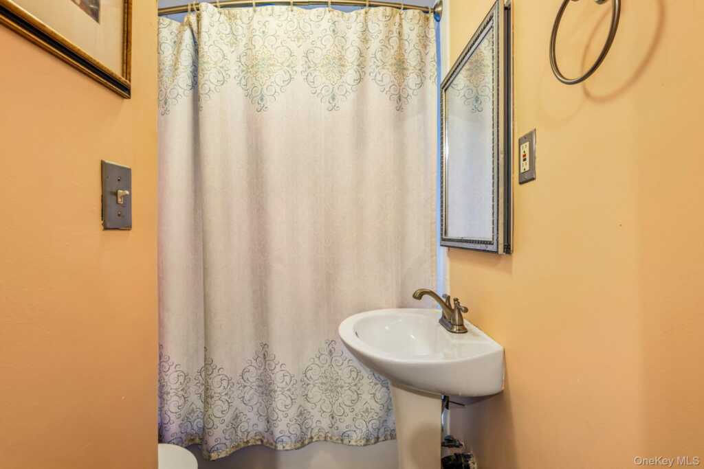 47 White Avenue, Nyack, NY 10960 - Photo 19 of 23