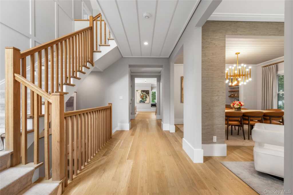 2 Westbank Road, Rye, NY 10580 - Photo 4 of 45