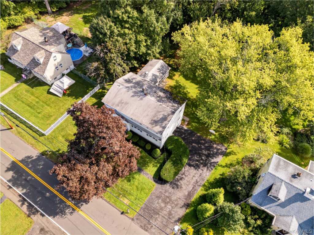 92 Kings Highway, New City, NY 10956 - Photo 3 of 49
