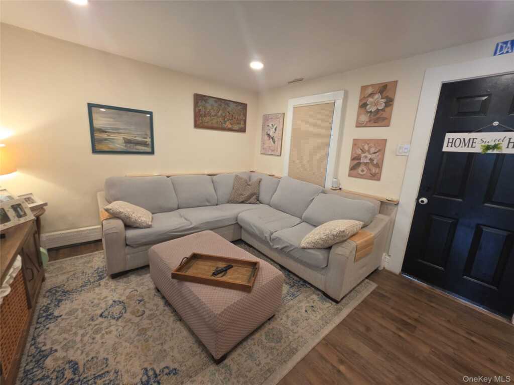 33 E Catherine Street, Nyack, NY 10960 - Photo 11 of 38