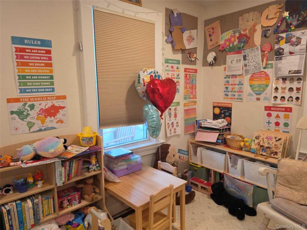 33 E Catherine Street, Nyack, NY 10960 - Photo 12 of 38