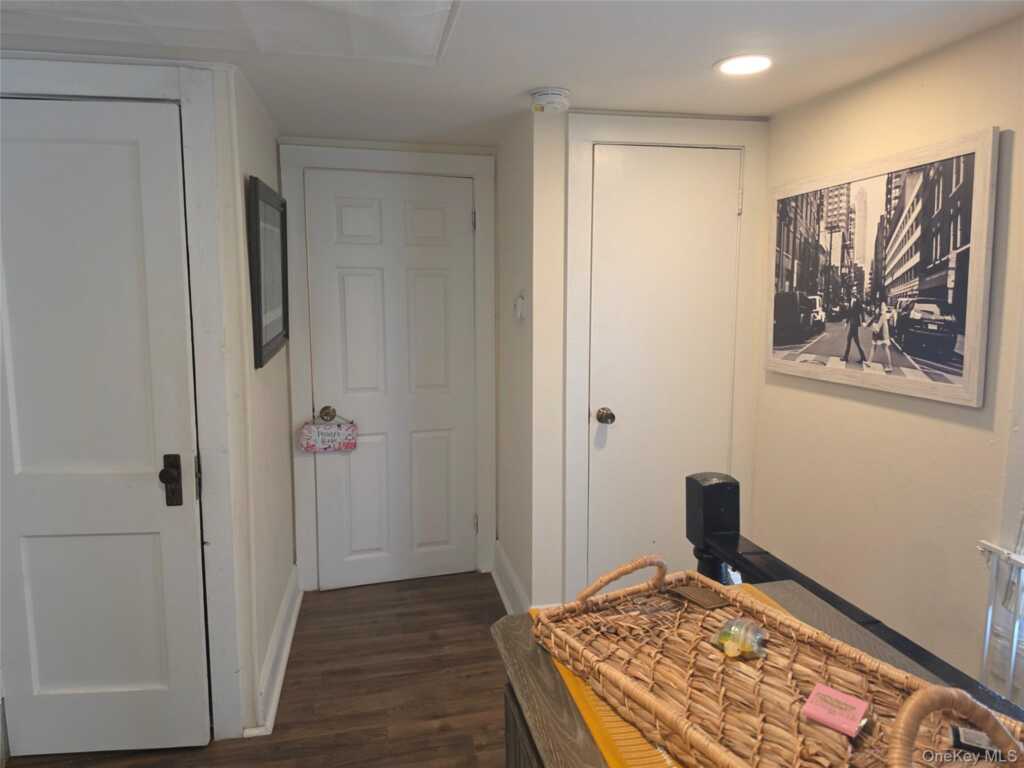 33 E Catherine Street, Nyack, NY 10960 - Photo 16 of 38