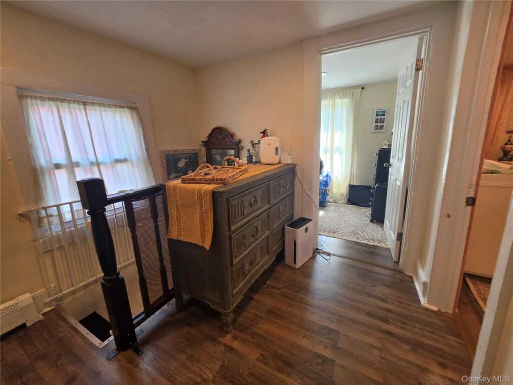 33 E Catherine Street, Nyack, NY 10960 - Photo 17 of 38