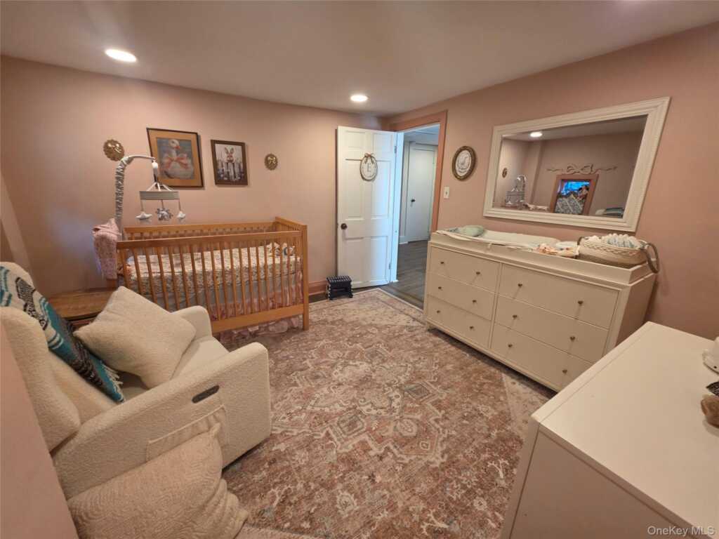 33 E Catherine Street, Nyack, NY 10960 - Photo 26 of 38