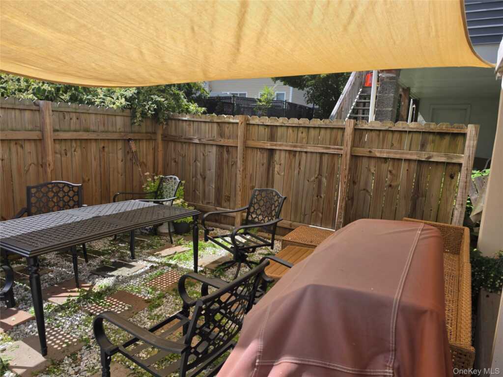 33 E Catherine Street, Nyack, NY 10960 - Photo 34 of 38