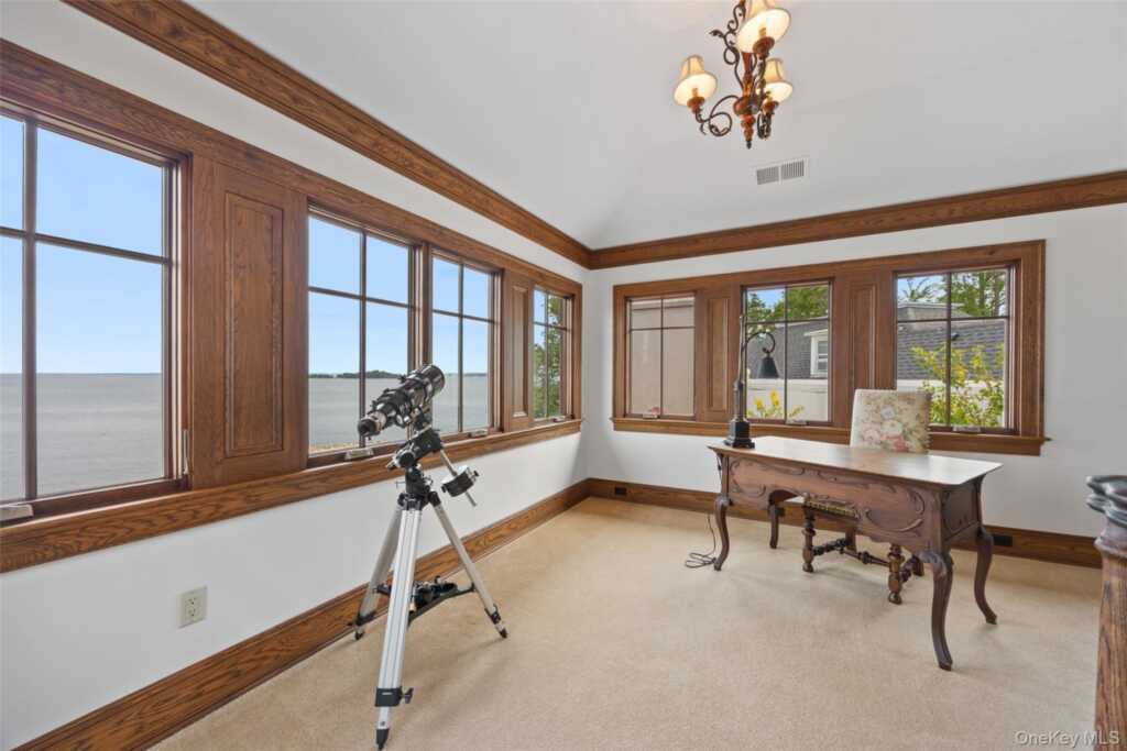 14 Brittany Lane, New Rochelle, NY 10805 - Photo 30 of 42