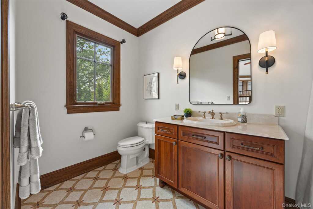 14 Brittany Lane, New Rochelle, NY 10805 - Photo 31 of 42