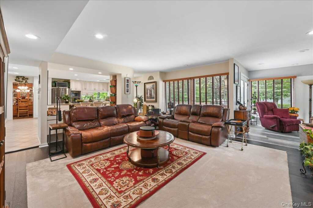 12 Berkshire Drive, New City, NY 10956 - Photo 16 of 42