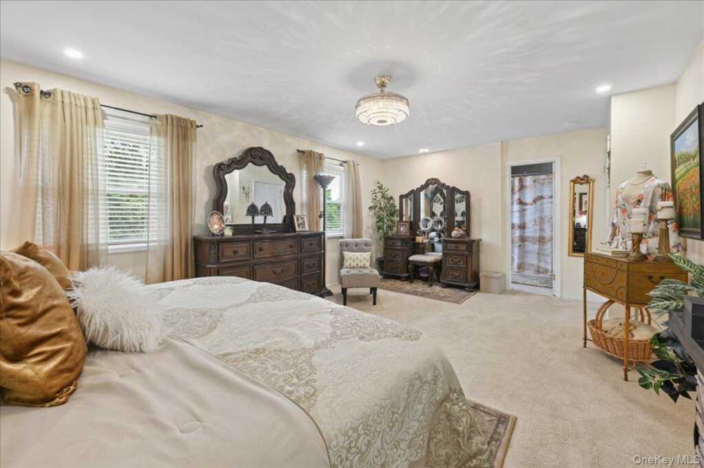12 Berkshire Drive, New City, NY 10956 - Photo 23 of 42