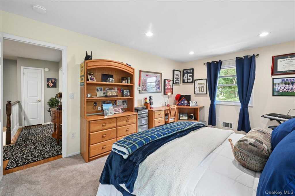 12 Berkshire Drive, New City, NY 10956 - Photo 26 of 42