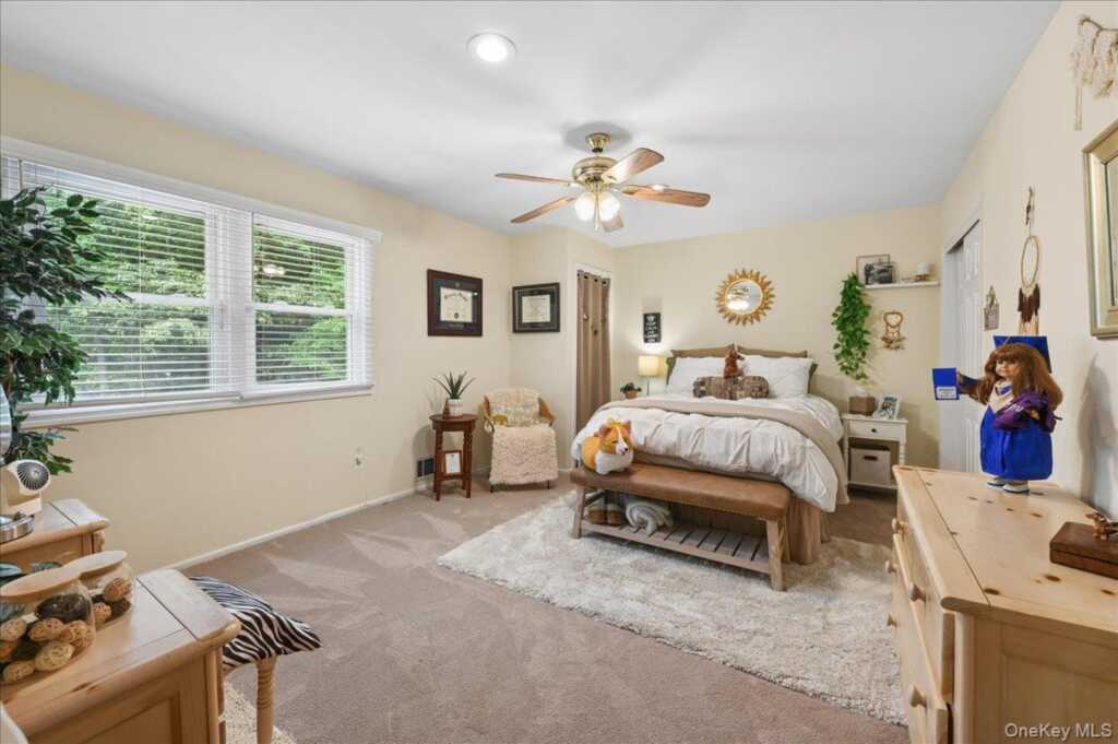 12 Berkshire Drive, New City, NY 10956 - Photo 27 of 42