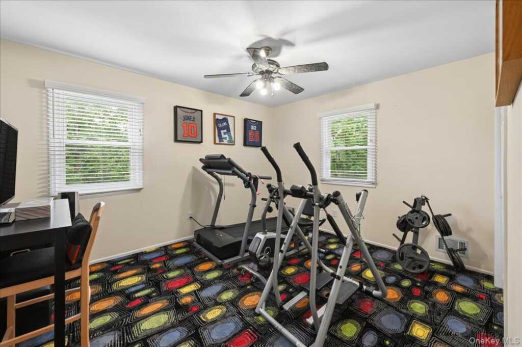 12 Berkshire Drive, New City, NY 10956 - Photo 30 of 42